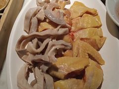 -尚尚仙·酸汤猪手·猪肚鸡火锅(华联万柳购物中心店)