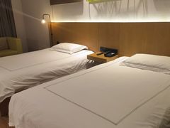 -乐福酒店(黎黄陂路汉口江滩店)