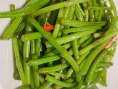 -HOMES上海本帮菜(襄阳公园店)