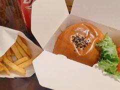 -龙治汉堡(中华城店)
