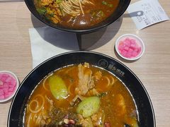 -苗乡米线(建军路店)