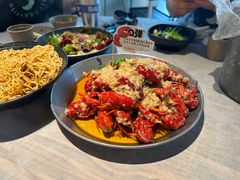 -巴厘龙虾·榜首油焖大虾(音乐学院·沿江酒馆店)