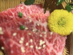 -山川小町·极番烧肉(新地假日广场店)