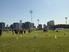 -Riverside河畔少儿足球培训(前滩店)