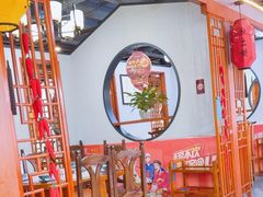 -乡土黄·鲜牛肉火锅·小龙虾(兴业街店)