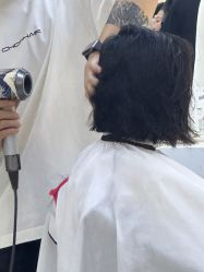 -虫二·专注健康烫染沙龙