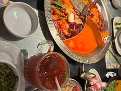 -廖掌柜·重庆鲜货火锅(上海首店)