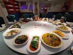 -巴特餐饮6加1音乐餐吧·新疆菜
