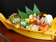 寿司船-大鲜生·亚洲菜融合小食堂