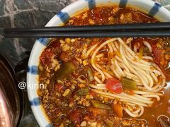 小锅米线-浩海火烧云傣家菜(京广店)