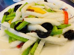 -吴记酱骨炖菜馆(西大直街店)