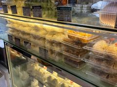 -白玉兰食品甜凤店(合生汇店)