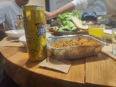 -扒虾小妹儿麻辣海鲜(宏图街店)