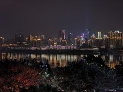 -冰冰龙虾·江湖菜·花园江景餐厅