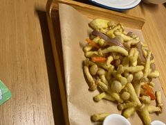 -关东小磨东北菜(上海长风大悦城店)