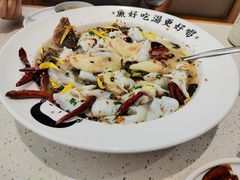 -江渔儿酸菜鱼(曜一城店)