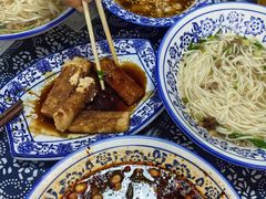 -郑三炮名小吃(公馆老街店)
