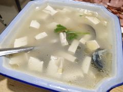 -东北特色菜馆(珞喻东路店)