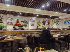 大堂-巴依兄弟西域美食(机场店)
