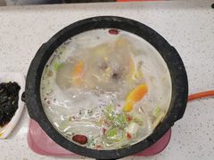 -墨脱石锅椰子鸡•海鲜糟粕醋(榆亚路店)