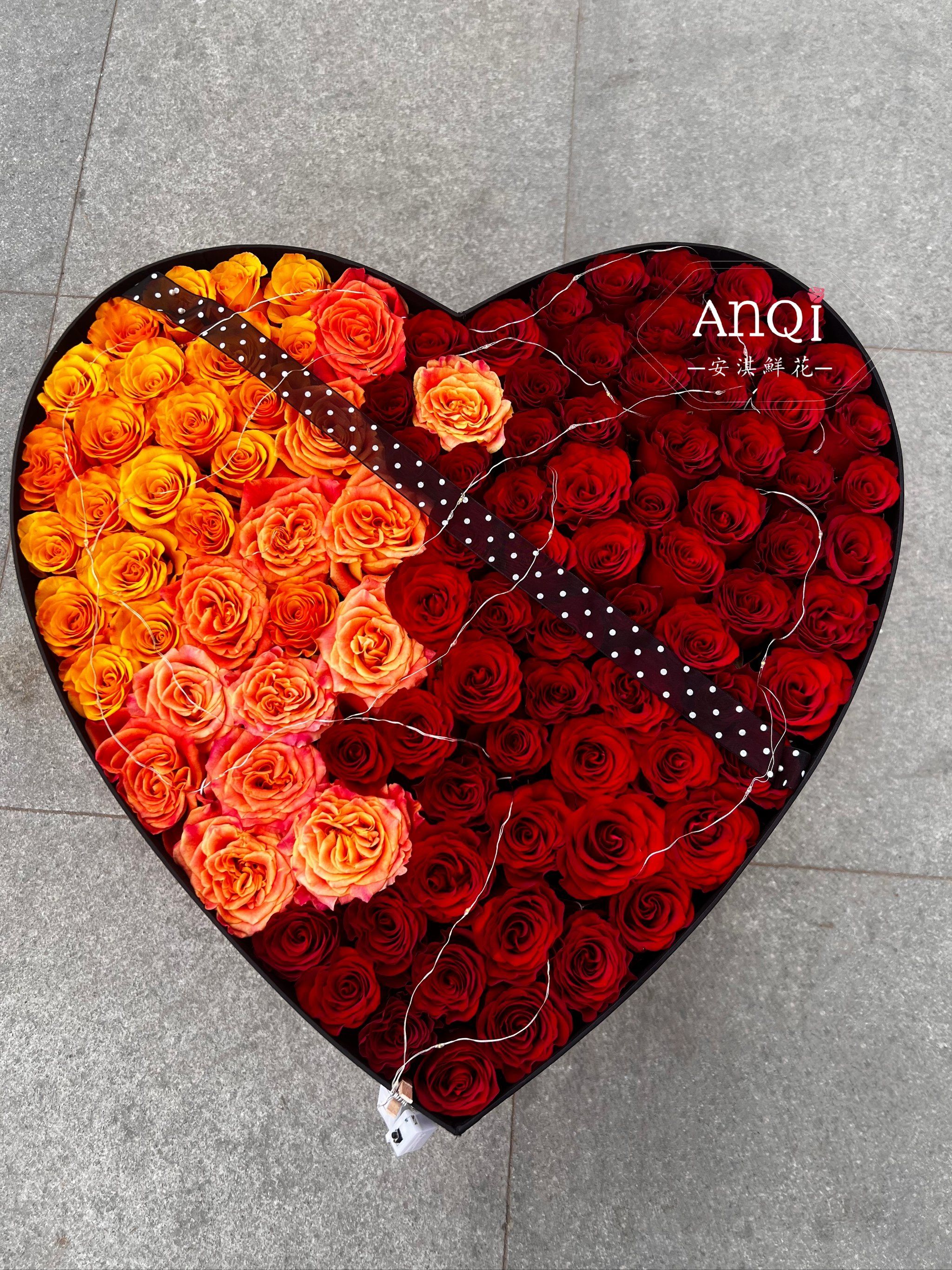 白首一生
#北京花店 
#玫瑰礼盒 
#99朵玫瑰心形礼盒