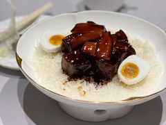 元宝目鱼红烧肉-屋里厢上海菜馆