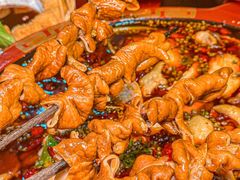 -烧哥美蛙肥肠鱼火锅·十五年社区店