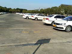 -上海恒通驾驶员培训学校训练场-地面停车场