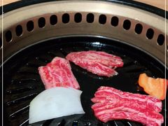 -炼火烤肉店