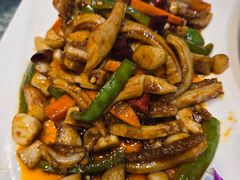 -老码头黑皮肘子锅包肉(赣水路店)