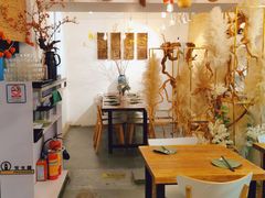 -花二家·生活馆(六运小区店)