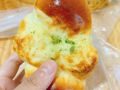 -沁屋面包店(人民东路店)