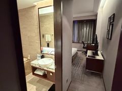 -上海龙之梦万丽酒店