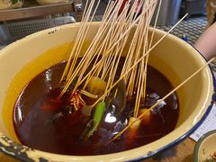 -拈签一笑黄牛肉辣卤串串
