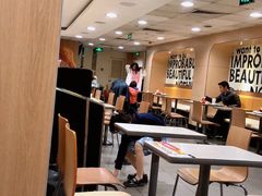 大堂-麦当劳(军博店)