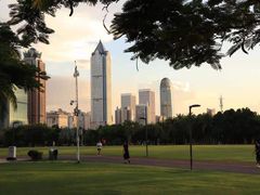 -万绿园