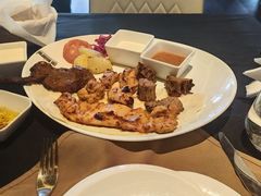 -Efes Turkish & Mediterranean Cuisine 艾菲斯餐厅(陆家嘴店)