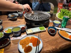 -明洞阿姨·韩式酱蟹烤肉·创意料理(三元桥店)