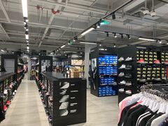 -首创奥特莱斯(西安店)