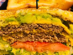 -The Habit Burger Grill 哈比特汉堡(复兴soho店)