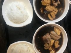 肉骨茶-马来西亚美食街