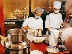 自助取餐区-上海东方佘山翰悦阁酒店·Vie全日制餐厅