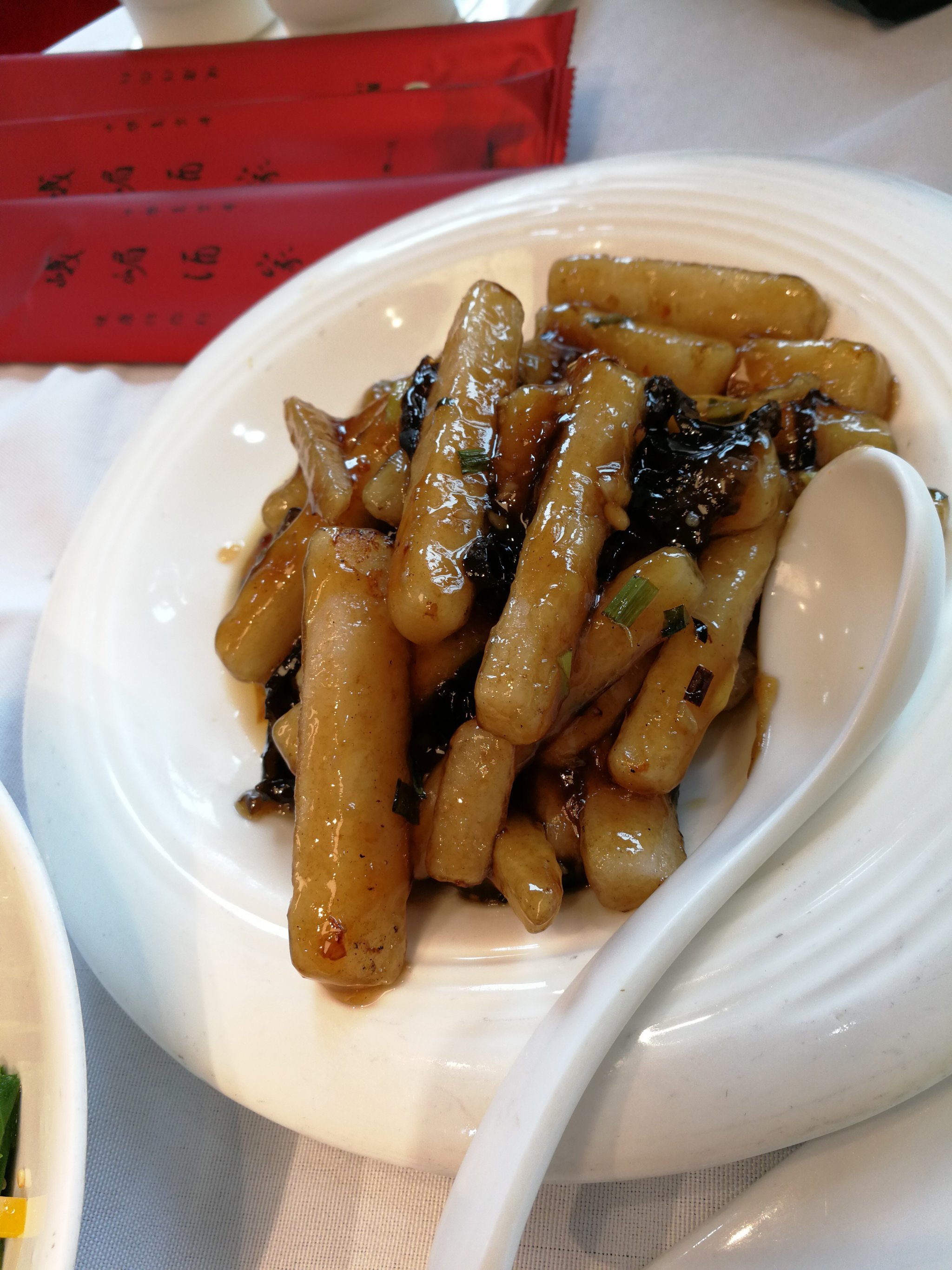 峨眉酒家德内店菜品服务优质酒家