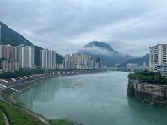 -郑件洋芋饭庄