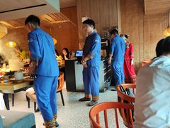 -吃饭皇帝大(解放西路店)