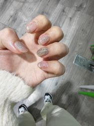 -晨·艺美甲美睫