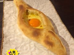 阿扎尔哈恰普里格鲁吉亚奶酪饼-格鲁·秀色Georgia’s Feast