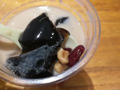 -八婆婆烧仙草(曾厝垵店)