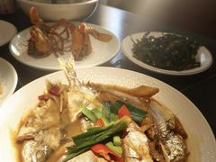 -鑫悦楼煎蟹·16年海鲜大排档