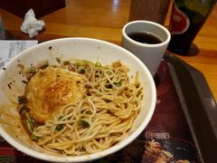 -呼啦面馆·头牌豌杂面(爱琴海店)